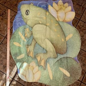 Frog‎ Tolane House Flag